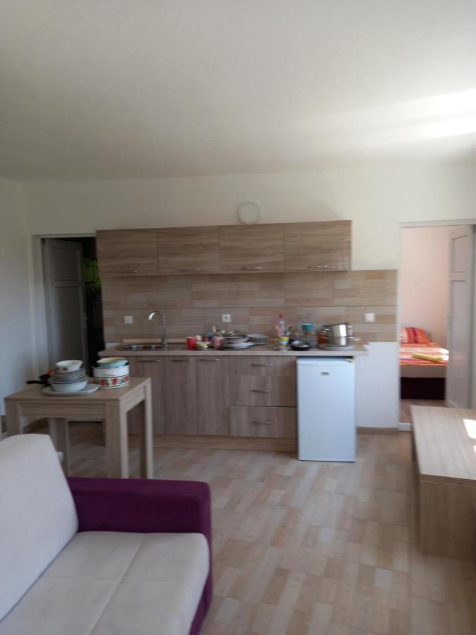 Md Apartmani Čanj Eksteriør bilde