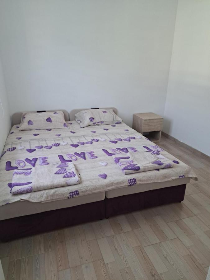 Md Apartmani Čanj Eksteriør bilde